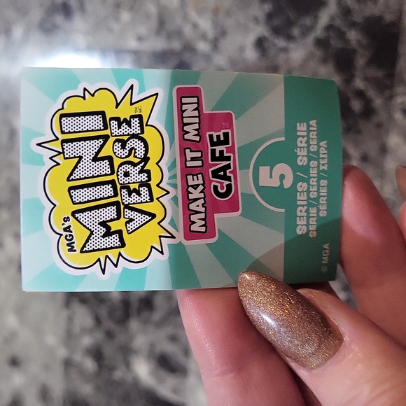 Miniverse Make It Mini Cafe Pigs in a Blanket - Picture 2 of 3